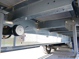 Schwarzmueller SPA 3/E  LIftachse