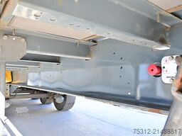 Schwarzmueller SPA 3/E  LIftachse