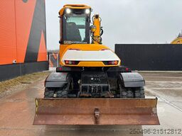 JCB Hydradig 110W 2 BUCKETS / TILTROTATOR / AC / CE...