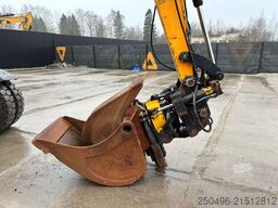 JCB Hydradig 110W 2 BUCKETS / TILTROTATOR / AC / CE...