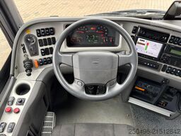 Volvo B8R 9500 4x2 AC / AUXILIARY HEATING / WC / WHEE...
