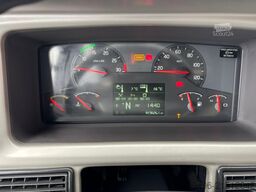 Volvo B8R 9500 4x2 AC / AUXILIARY HEATING / WC / WHEE...