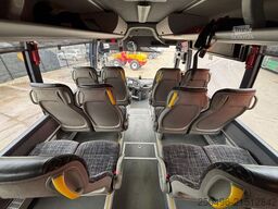 Volvo B8R 9500 4x2 AC / AUXILIARY HEATING / WC / WHEE...