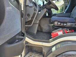 VOLVO FM300 6X2-4