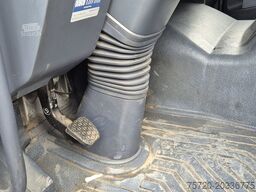 Mercedes-Benz 823 LBW | Radstand 4900 mm | 7.2 m Pritsche Klima | 3 Pedals