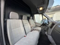 VOLKSWAGEN Crafter 35 L2H2 Automatik*KLIMA*TÜV*ALLWETTER*