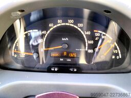 Mercedes-Benz 308
