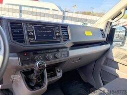 MAN TGE3.140/9Sitzer/lstuhllift-Dholandia/L3H2