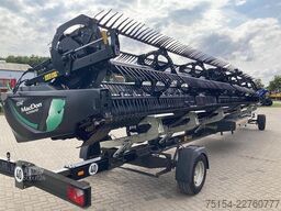 MacDon FD140 Flex Draper NH