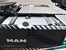MAN TGX 18.520 ADR Retarder Standklima NAVI Spoiler