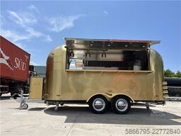 Vending trailer Airstream Food Truck Food Trailer Foodtruck