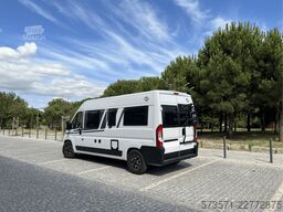 Peugeot Boxer Carado CV600 2025 | Automático | Totalmente equipado