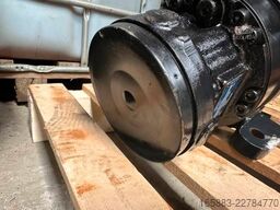 KRAMER 5035 Fahrmotor 1.200 EUR