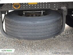 SCHMITZ CARGOBULL SKO FP 60 ThermoKing SLXi 300