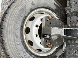 MERCEDES-BENZ School-Truck/Fahrschule/Actros2540/ExBW/6x2/71TK