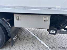 DAF CF 300 FA / Carrier Multi Temp Koeler / Burgers...