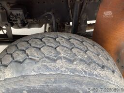 MAN 18.480TGA 4x4 Kipper mit Kran
