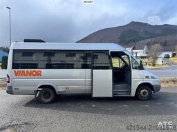 Mercedes-Benz Sprinter 416 CDI Minibus – 17 Seats – 2 Sets of Ti