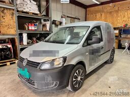 Volkswagen Caddy TDI Van – 2 sets of tires