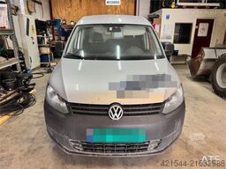 Volkswagen Caddy TDI Van – 2 sets of tires
