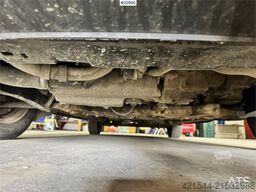 Volkswagen Caddy TDI Van – 2 sets of tires