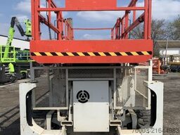 Genie GS4390 - 15,11m, diesel, 4x4