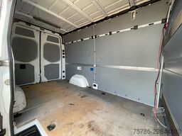 MERCEDES-BENZ Sprinter 316 CDI L2H2/ AC/ Navi/ Cam/ AHK 3.5t