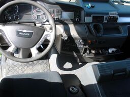 MAN 26.400 6x2 KRAN ATLAS 210.2V Nr.: 534