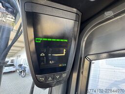 Linde E25 + Ladegerät NEU 80100--EK
