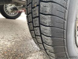  Trebbiner 1 Achs LED Vorwarntafel verzinkt