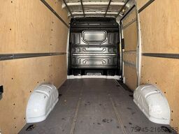 VW CRAFTER*KASTENWAGEN*KLIMA*DACHTRÄGER*1. HAND*