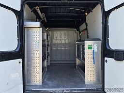 Peugeot Boxer L2H2  2x VORHANDEN   AHK   NAVI   REGAL