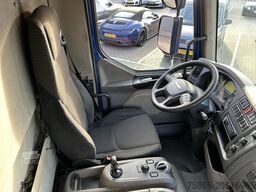 DAF LF 210 FA / 12 Ton / 557 dlm / Curtainside / Lo...