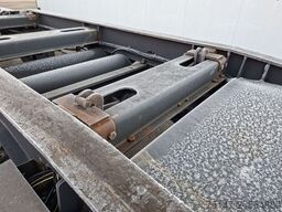 SCHMITZ CARGOBULL 18 to 2-Achs ACF 18 Abroll- Schlittenanhänger