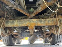 Maur Triple-axle trailer – Requires repairs