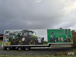 Ekeri Box semi-trailer with aluminium ramps