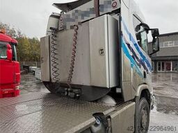 Scania R650 XT 6x4 Tractor unit – Hydraulics for tipping