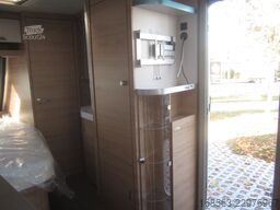 KNAUS SÜDWIND 450 FU Black Select MJ2027 LP 41.060 ¤