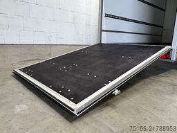 Blyss F2736HTD Rampe Seitentür Kofferanhänger