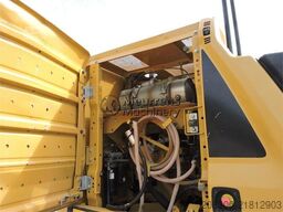 CATERPILLAR 320GC