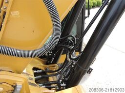 CATERPILLAR 320GC