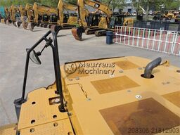 CATERPILLAR 320GC