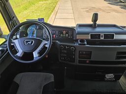 M.A.N. 33.580 TGX