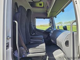 MERCEDES-BENZ ATEGO 818