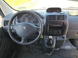 PEUGEOT EXPERT 1.6 L1H1 3-Zits Airco!