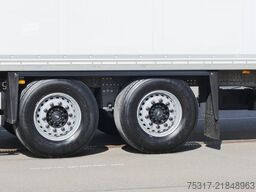 SCHMITZ CARGOBULL SKO SBO 18 / LBW BÄR 2000 kg /ROLLTOR / 3 x ZURR