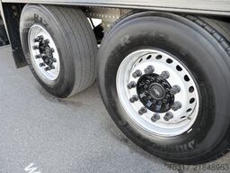 SCHMITZ CARGOBULL SKO SBO 18 / LBW BÄR 2000 kg /ROLLTOR / 3 x ZURR