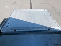 SCHMITZ CARGOBULL SKO SBO 18 / LBW BÄR 2000 kg /ROLLTOR / 3 x ZURR