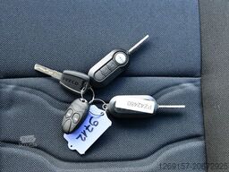 IVECO Daily 35S140 DoKa Dreiseitenkipper RWD  AHK 3,5T