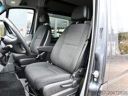 MERCEDES-BENZ Sprinter 316 CDI Kombi L2H2 9-Sitze Navigation